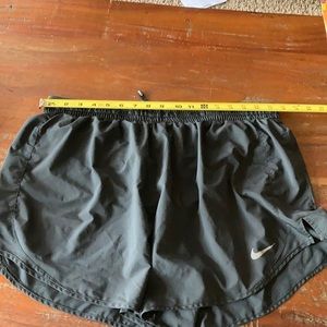 Xl Nike athletic shorts with inner lining